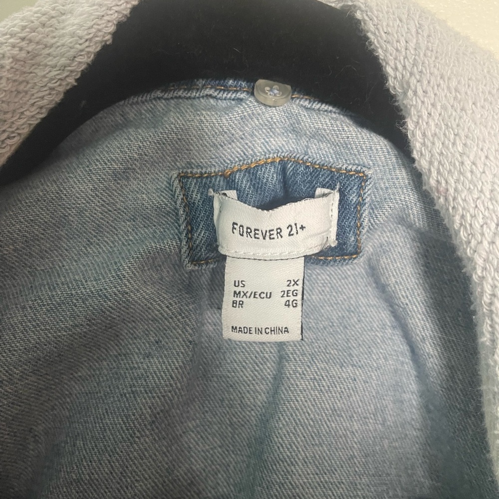 Forever 21 Blue Denim Jacket with Gray Knit Sleeves - Picture 3 of 11